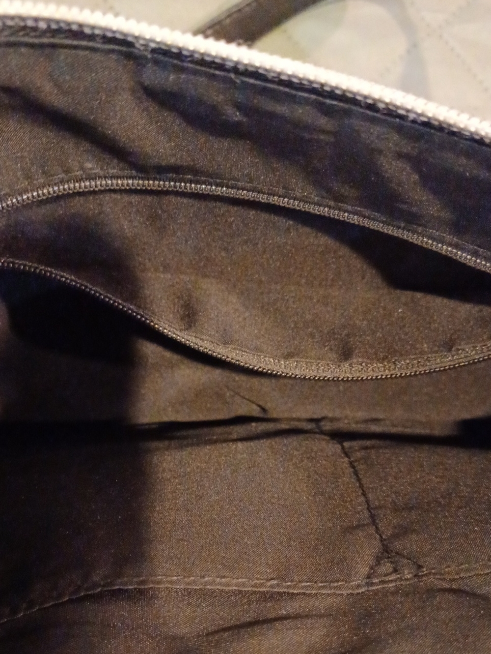 Relic Purse - Picture 5 of 8